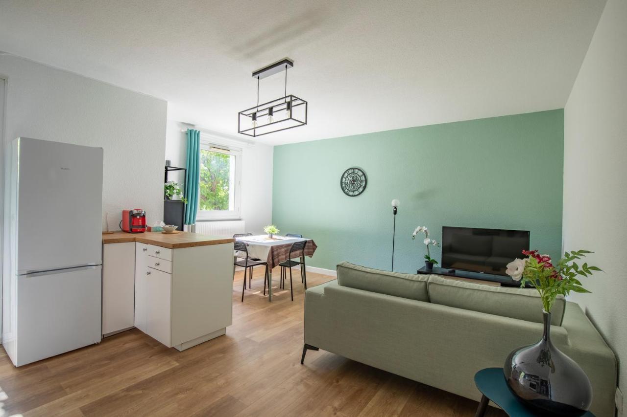 T4 Climatise Au Pied Des Rempart Avec Parking Apartment Avignon Exterior photo